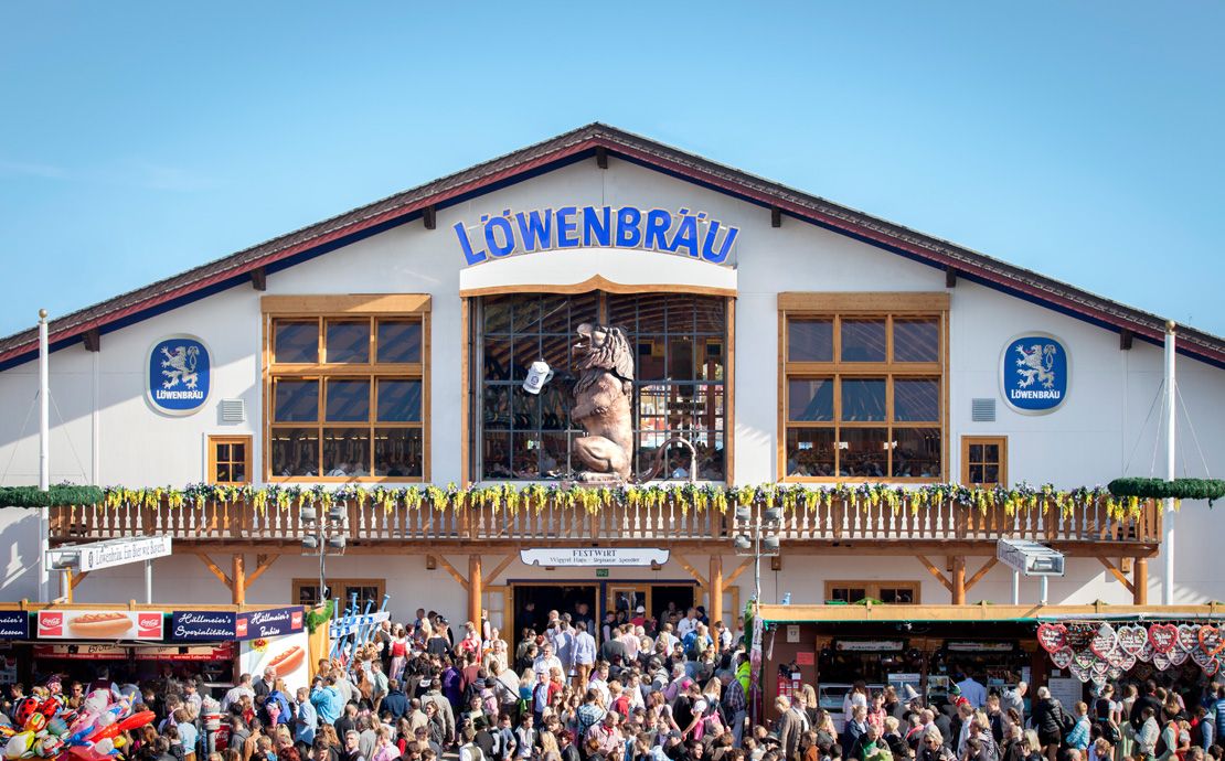 Löwenbräu-Festhalle