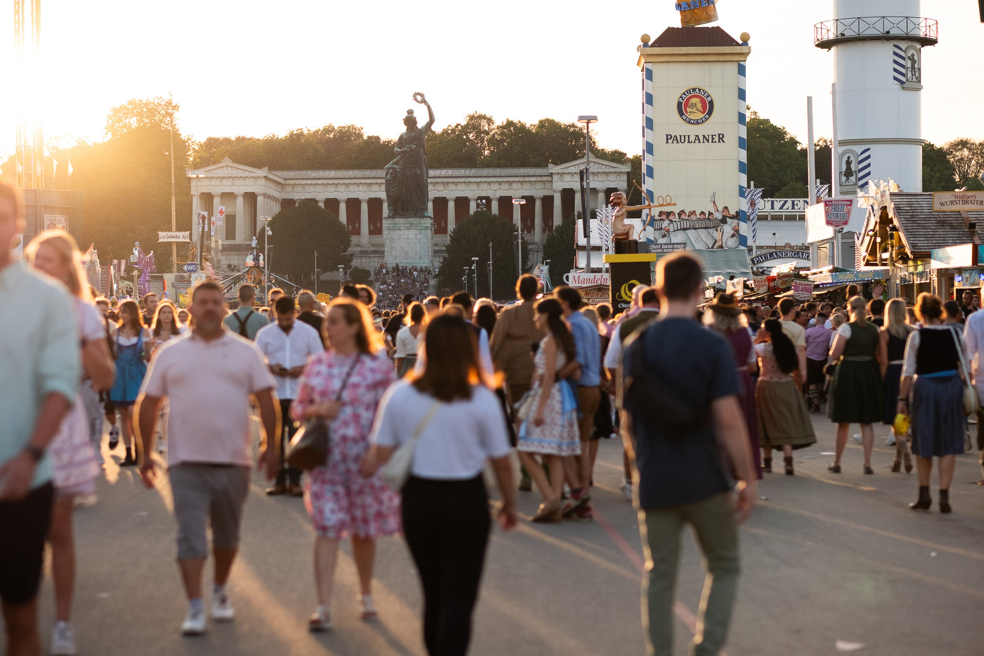 Auftaktwochenende des Oktoberfests 2023